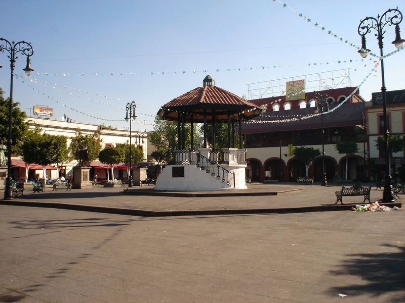 Plaza Garibaldi, Ciudad de Mexico image. Click for full size.