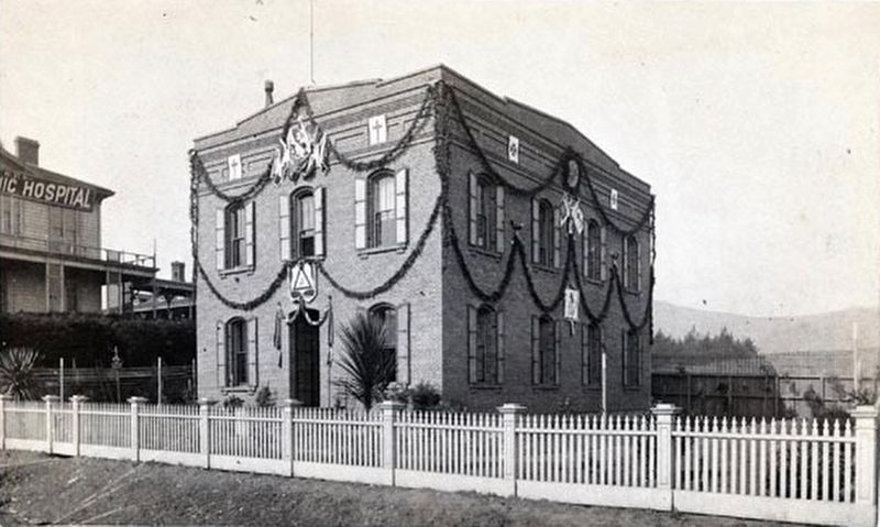 <i>Hubert Howe Bancroft's Historical Library of Pacific Coast Books, Maps and Manuscripts</i>. Click for full size. <i>Hubert Howe Bancroft's Historical Library of Pacific Coast Books, Maps and Manuscripts</i> image. Click for full size.