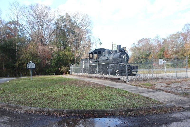 Pat-Mac Locomotive/Gulf Hammock as a Company Town Marker. Click for full size. Pat-Mac Locomotive/Gulf Hammock as a Company Town Marker image. Click for full size.