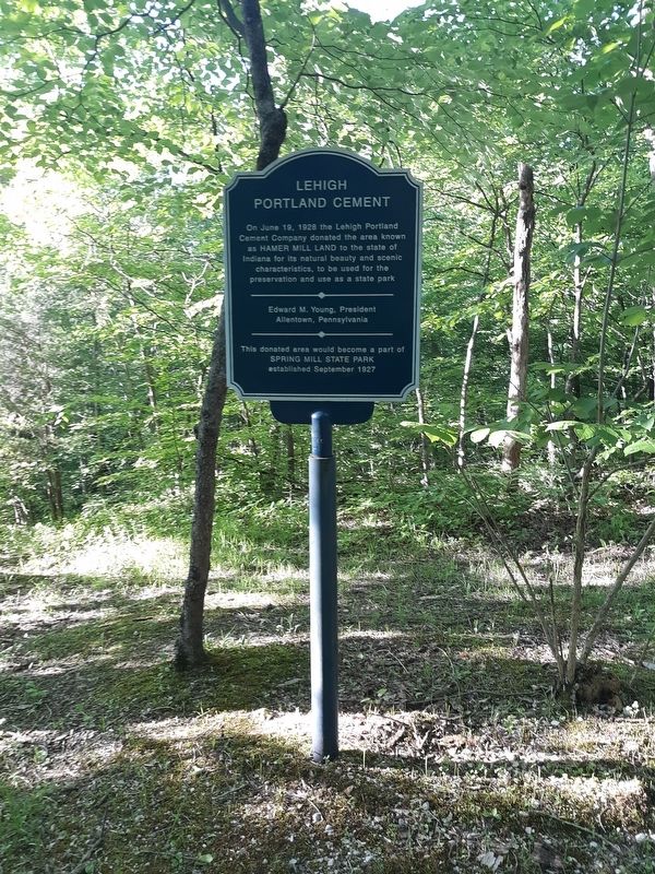 Lehigh Portland Cement Marker image. Click for full size.