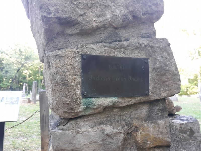 Plaque on the arch. image. Click for full size.