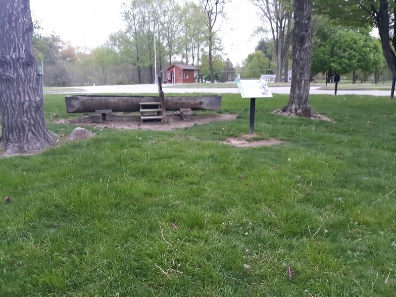 The Mounds Dugout Canoe Marker image. Click for full size.