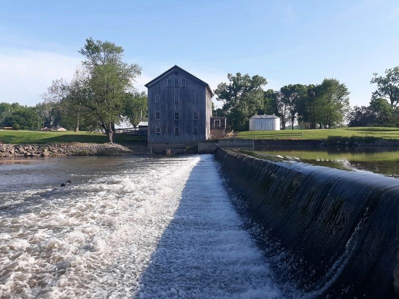 Stockdale Mill & Dam image. Click for full size.
