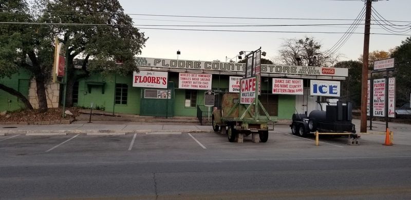 The view of the John T. Floore Country Store and marker from the street. image. Click for full size.
