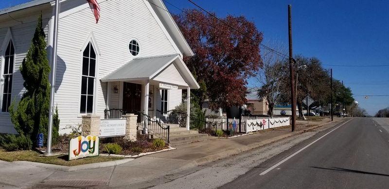 The view of the Flatonia Methodist Church from the street image. Click for full size.