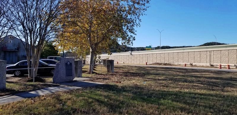 The marker with I-10 Interstate Highway in the background image. Click for full size.