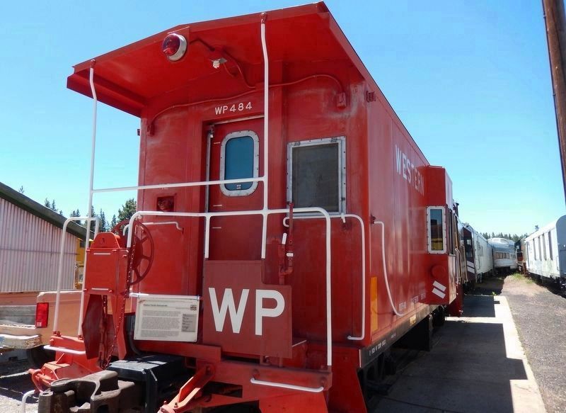 Western Pacific Caboose #484 & Marker image. Click for full size.