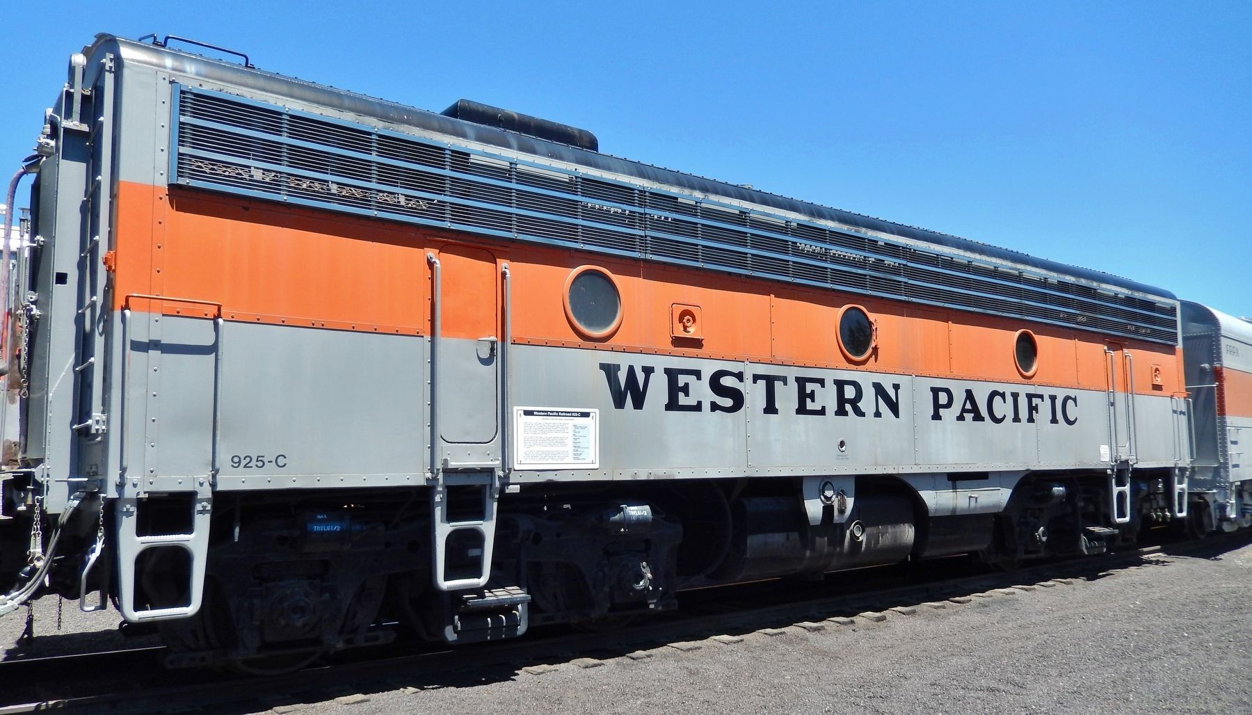 Western Pacific Railroad 925-C Marker image. Click for full size.
