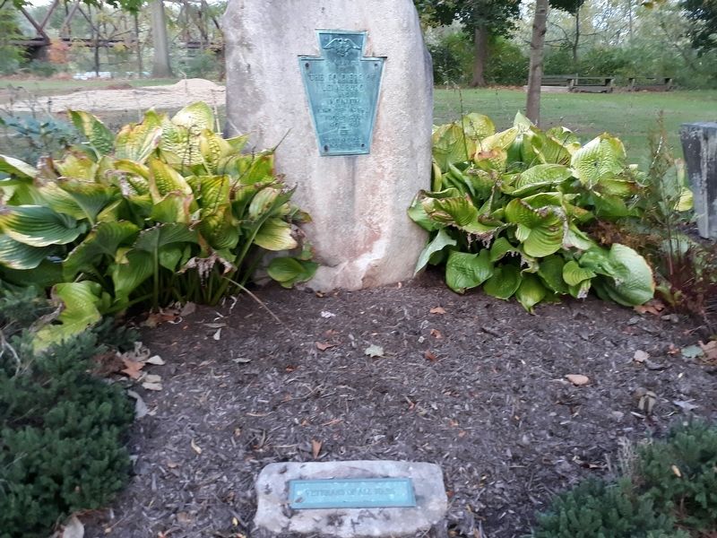 Lewisburg World War Veterans Memorial. Click for full size. Lewisburg World War Veterans Memorial image. Click for full size.