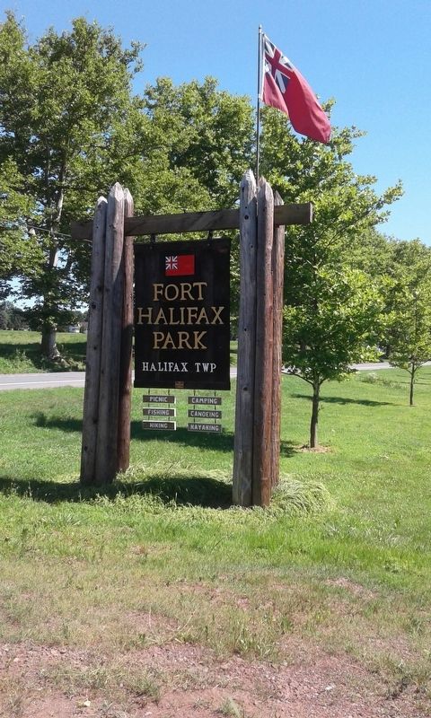 Fort Halifax Park Sign image. Click for full size.