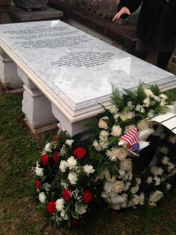 Midshipman Richard Sutherland Dale Gravestone at St. Peter's Church, St. George, Bermuda image. Click for full size.