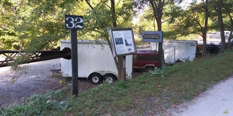 Milepost 32 - Signal Board Marker. Click for full size. Milepost 32 - Signal Board Marker image. Click for full size.