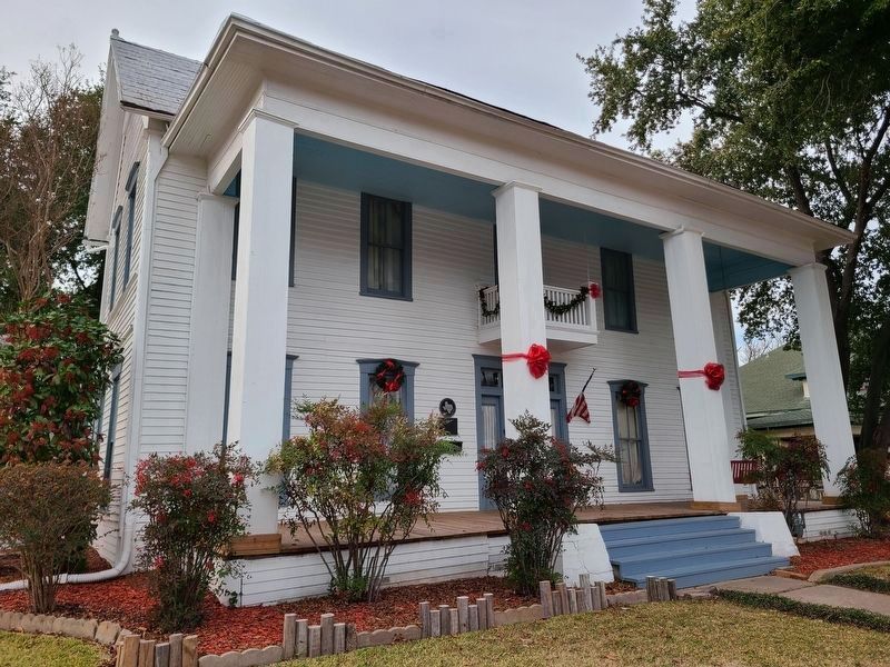 Bourland-Stevens-Samuell House and Marker image. Click for full size.