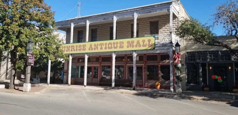Fawcett Furniture Building - now an antique mall. Click for full size. Fawcett Furniture Building - now an antique mall image. Click for full size.