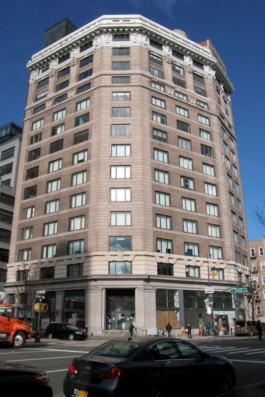 161 Sixth Avenue image. Click for full size.