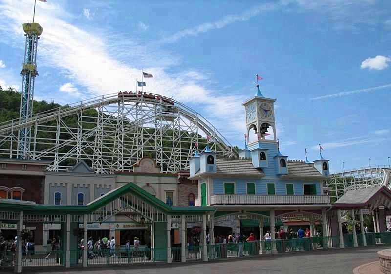 Lake Compounce main gate. Click for more information. Lake Compounce main gate image. Click for more information.