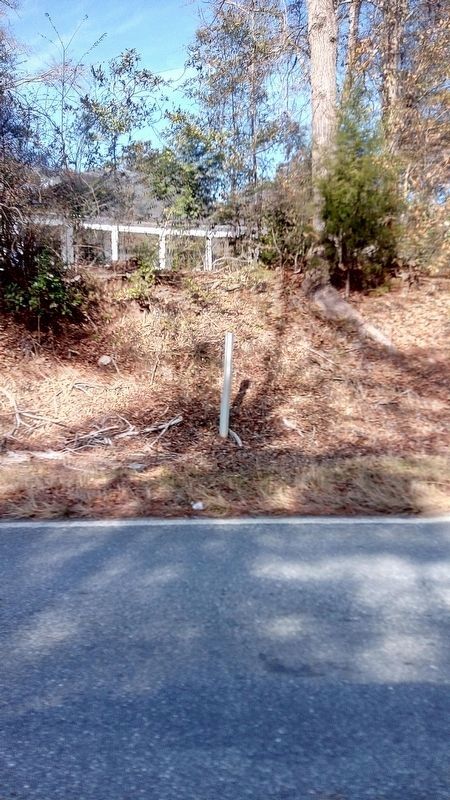 Only mounting pole is left from marker. image. Click for full size.