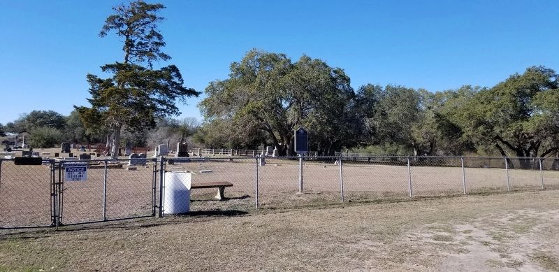 The entrance to the Old Moulton Cemetery and Marker image. Click for full size.