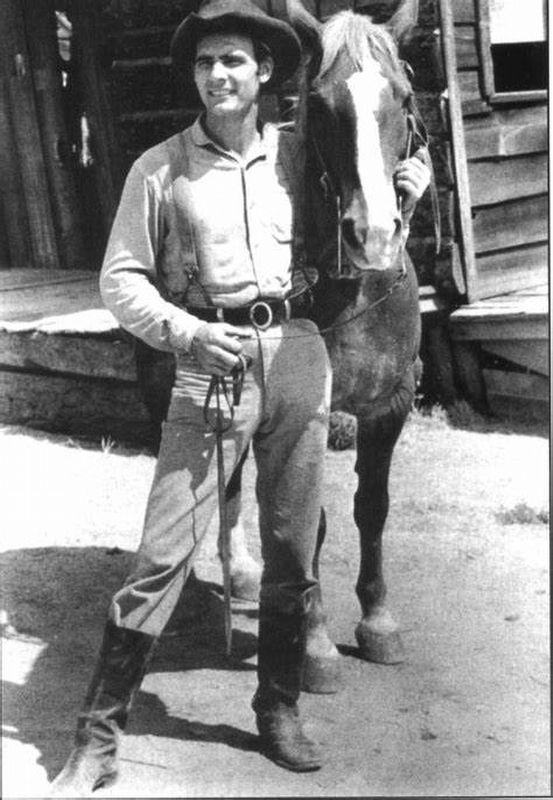 Dennis Weaver image. Click for more information.