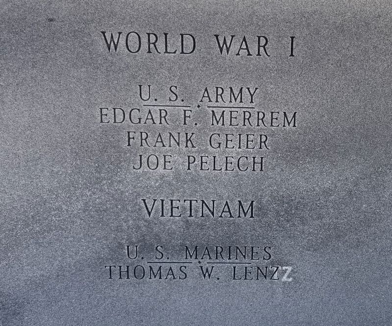 Moulton Veterans Memorial - Left Panel image. Click for full size.