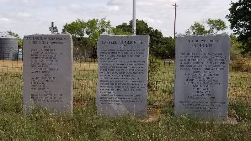 Texas Ranger Memorial is the marker on the left of the three markers. image. Click for full size.