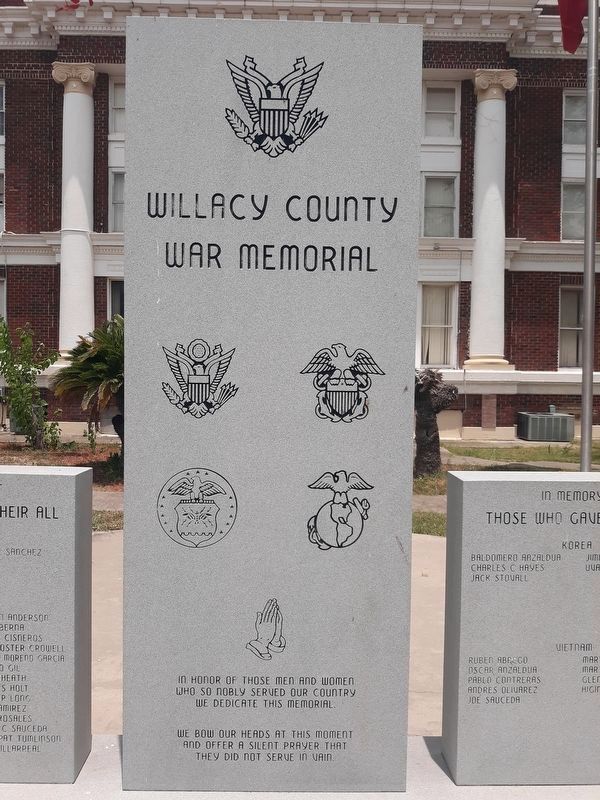 Willacy County War Memorial image. Click for full size.