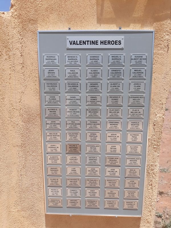 Valentine Veterans Memorial image. Click for full size.