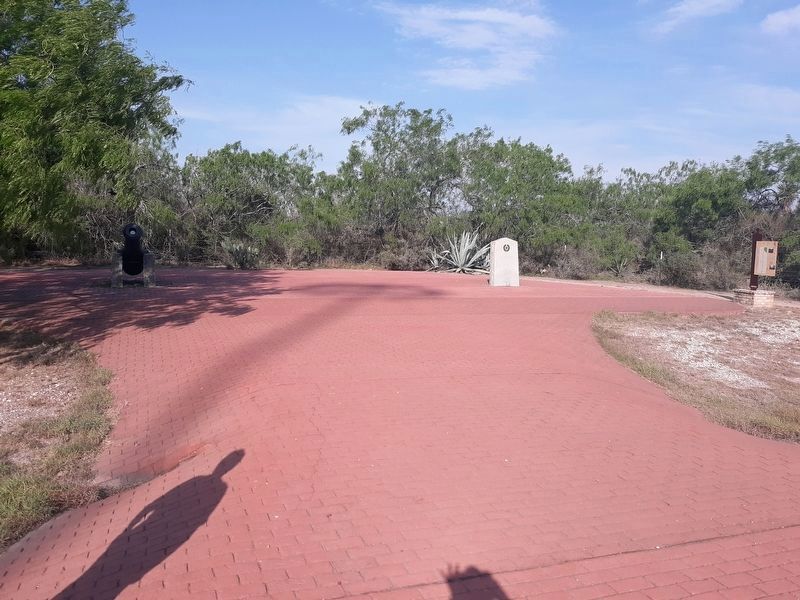Historic Battlefield Trail Marker, far to the right image. Click for full size.