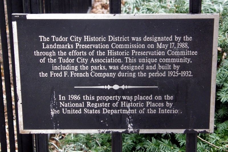 The Tudor City Historic District plaque image. Click for full size.