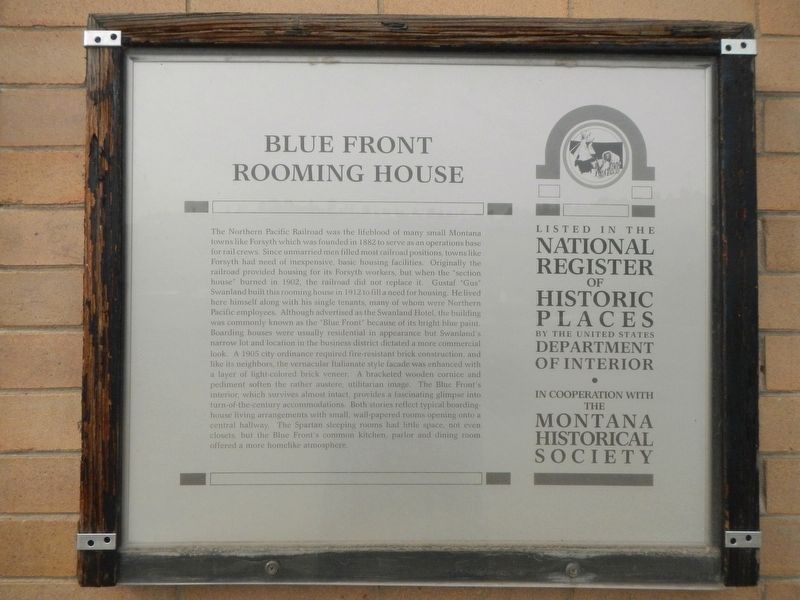 Blue Front Rooming House Marker image. Click for full size.