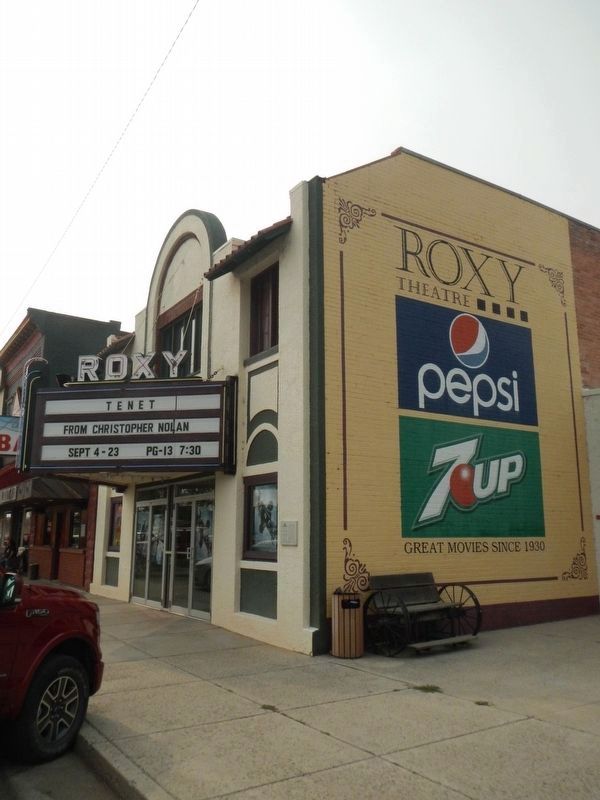 Roxy Theatre Marker image. Click for full size.
