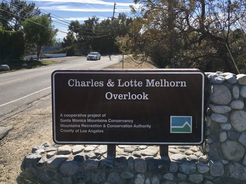 Sign on Mulholland Drive image. Click for full size.