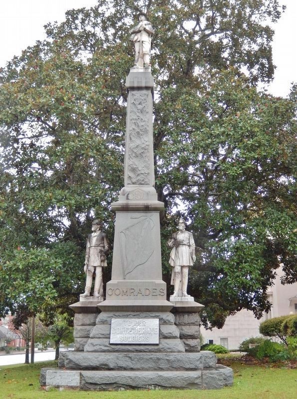 Confederate Soldiers Monument image. Click for full size.