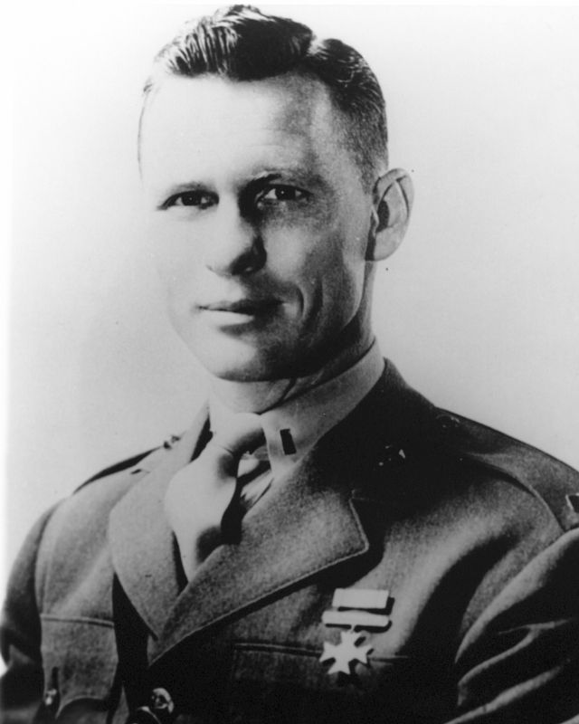 First Lieutenant Jack Lummus, USMC image. Click for full size.