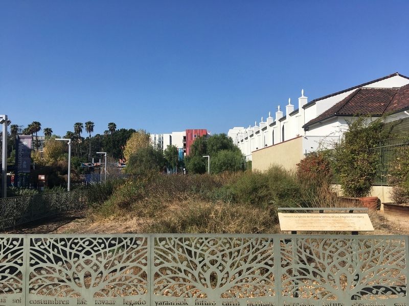 Cemetery and Marker image. Click for full size.
