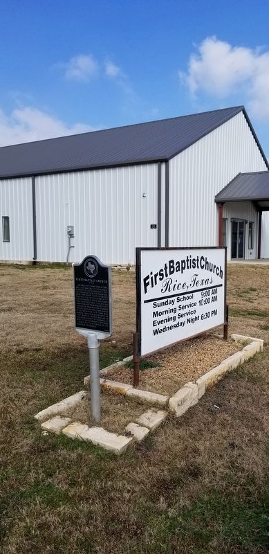 First Baptist Church of Rice and Marker image. Click for full size.