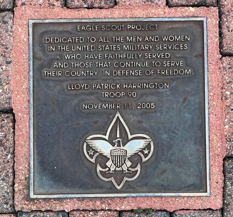 Additional Veterans Memorial Fountain Plaque image. Click for full size.