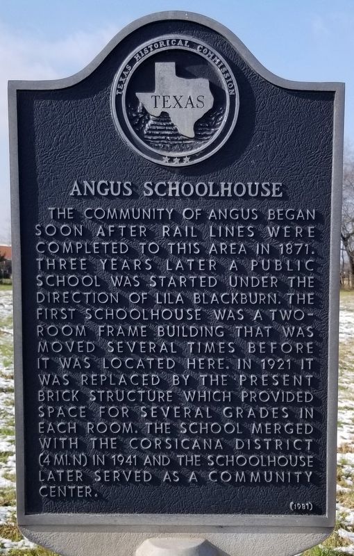 Angus Schoolhouse Marker image. Click for full size.