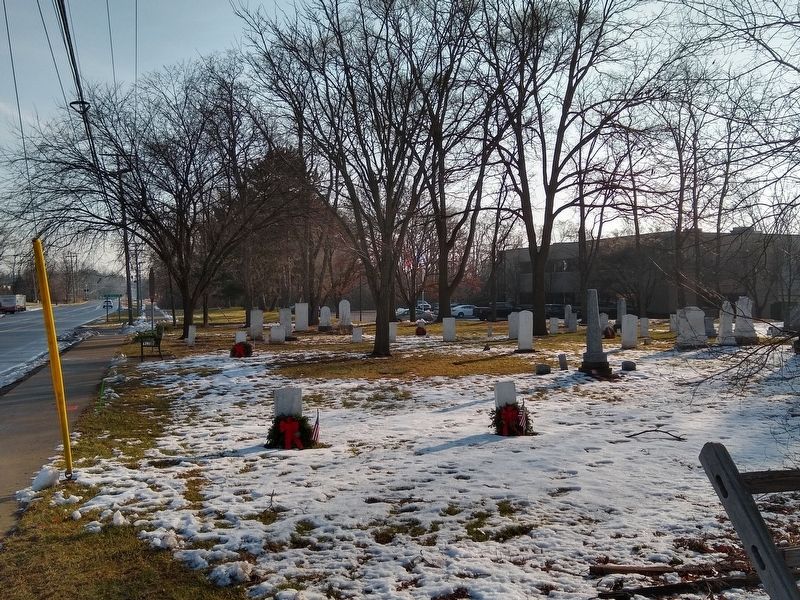 Knapp Cemetery. Click for full size. Knapp Cemetery image. Click for full size.