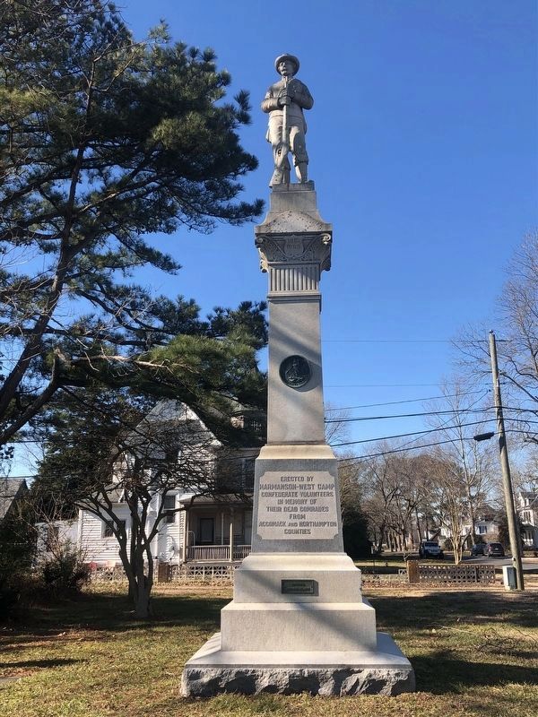 Confederate Memorial. Click for full size. Confederate Memorial image. Click for full size.