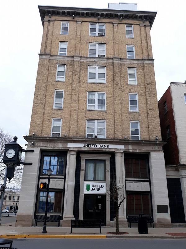 The Raleigh County Bank Marker image. Click for full size.