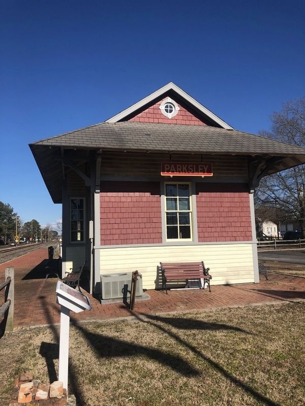 This corner portion of the brick foundation Marker. Click for full size. This corner portion of the brick foundation Marker image. Click for full size.