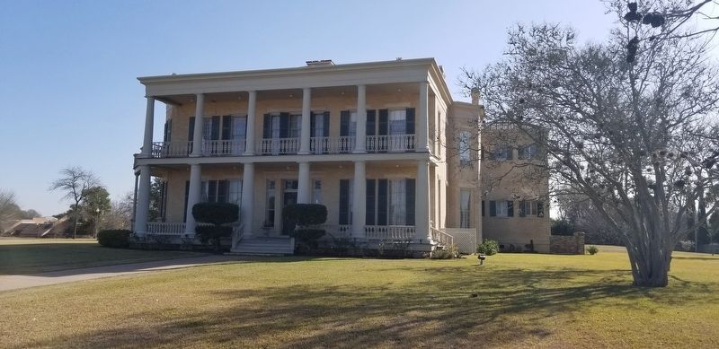 Giddings-Stone House. Click for full size. Giddings-Stone House image. Click for full size.