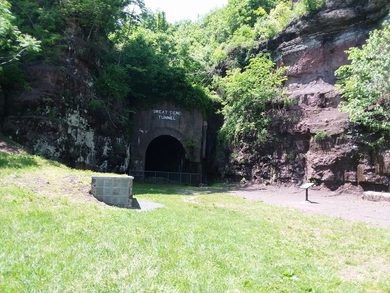 Concrete & Cut Stone Foundations Marker image. Click for full size.