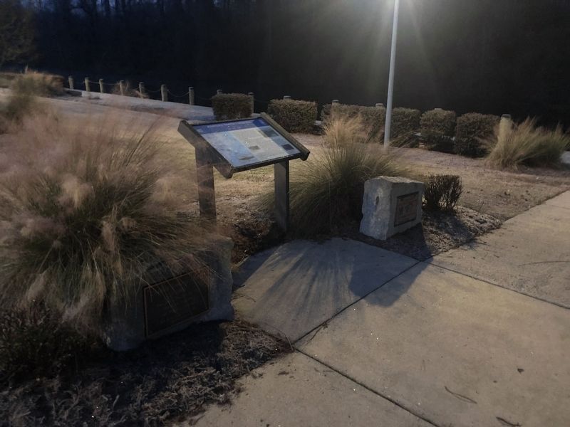 Dismal Swamp Canal Marker image. Click for full size.