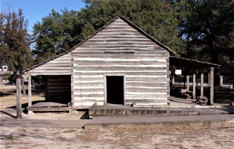 Miller Log Cabin image. Click for full size.