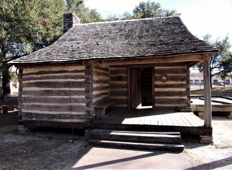 Miller Log Cabin image. Click for full size.