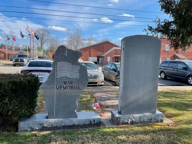 Powell War Memorials [Reverse] image. Click for full size.