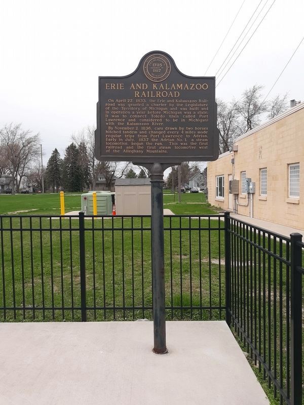 Erie and Kalamazoo Railroad Marker on a new post. image. Click for full size.