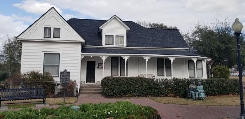 The Wright House and Marker image. Click for full size.